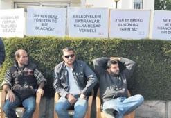Adada paralar suyunu çekti