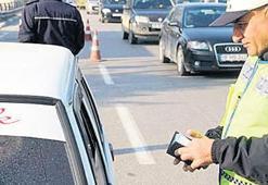 1 milyon 298 bin kişinin ehliyetine el konuldu