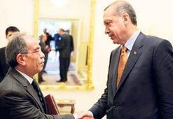 Medine’de vefat etti