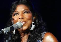 Natalie Cole hayatını kaybetti