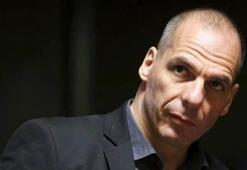 Eski Yunanistan Maliye Bakanı Varufakis siyasete geri dönüyor