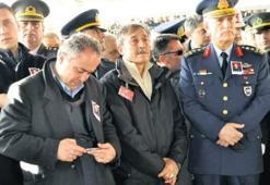 O pilotun babası davacı