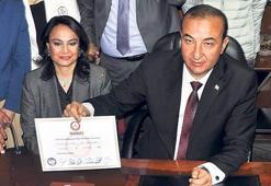 Başkanın eşi o görevi bıraktı