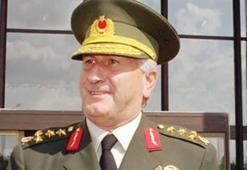 Çevik Bir’den özür