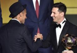Altın top Messi'nin