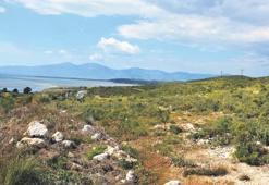 Turistik ilçede denize sıfır açık cezaevi