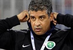 Rijkaard geri dönüyor
