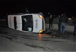Polis otomobili kaza yaptı: 2 polis memuru yaralandı