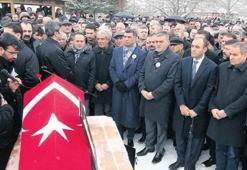 Dersimliler Kamer Genç’i uğurladı