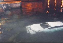 Denize uçan otomobildeki 5 kişi son anda kurtarıldı