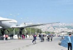 Uçak kanadını tramplen olarak kullanamayacaklar
