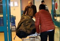 Eşini başına çekiçle vurarak öldürdü