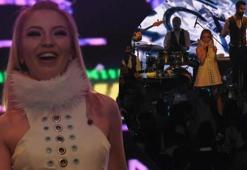 Ece Seçkin 'Zirve'yi salladı!