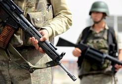 Sur’da 4 asker yaralandı