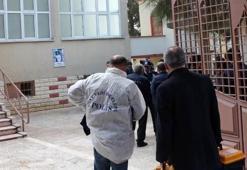 Cami tuvaletinde aşırı dozda uyuşturucudan öldü