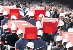 Boynumuz bükük kaldı!