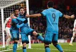 Messi coştu Barça tura koştu