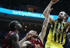 Dev derbi Fenerbahçe'nin!
