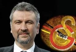 'Sadece seyirciye dönüp bakmıştır'