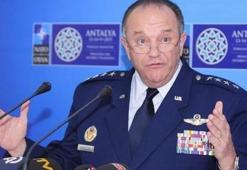NATO komutanı: Rusya ile savaşabiliriz