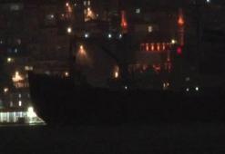 Rus askeri kargo gemisi İstanbul Boğazı’ndan geçti