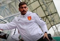 Ersan sahne alıyor