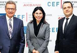 Finansta mükemmel kadro