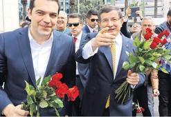 Davutoğlu: AB ile vize muafiyeti Haziran’da