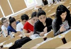 AOL sınav giriş yerleri bugün açıklanacak