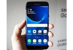 Galaxy S7 edge için bir güncelleme daha yayınlandı