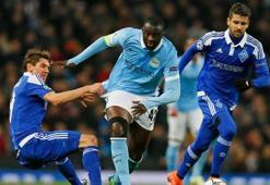 Manchester City çeyrek finalde!