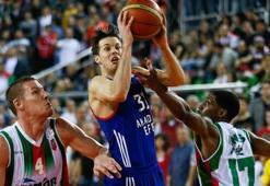 Efes rövanşı aldı