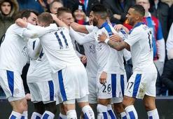 Leicester'ın rüyası devam ediyor