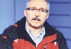 Kırmızı kayak montu ile ekrana çıkılır mı?