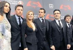 THY nereye Batman ve Superman oraya