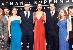Batman v Superman’in Londra çıkarması