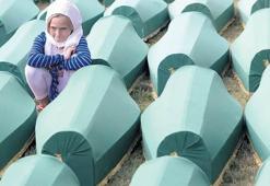 Srebrenitsa soykırım Karadziç’e 40 yıl