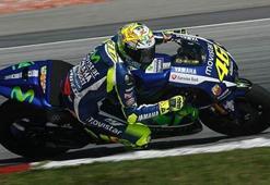 Rossi 2 yıl daha Yamaha'da
