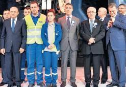Dünyanın yükünü taşımaya talibiz