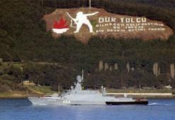 Rus askeri gemileri Çanakkale Boğazı'ndan geçti
