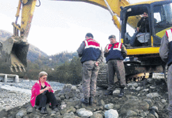 Eylemciye beraat, dozer operatörüne ceza