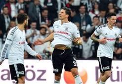 Mario Gomez tarihe geçti!