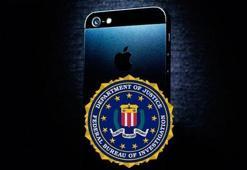 FBI direktörü ABD’yi güldürdü