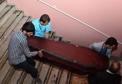 Özgecan'ın katiline Adana'da da mezar verilmeyince annesi isyan etti