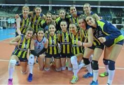 Olaylı derbi F.Bahçe'nin!