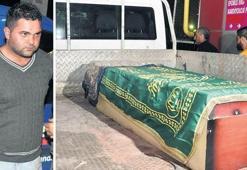 Suphi Altındöken'in tabutuna kadın eşarbı konuldu