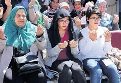 Beş dişini aynı anda çektirdi 17 gün yaşadı
