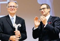 Yerli Nobel, beynimizi okuyan Türk profesöre