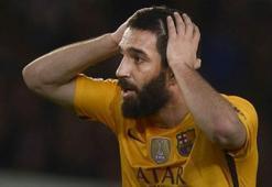 Arda Turan'dan takipçisine ilginç yanıt!