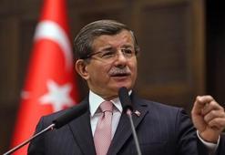 Başbakan Davutoğlu'ndan laik ve anayasa açıklaması